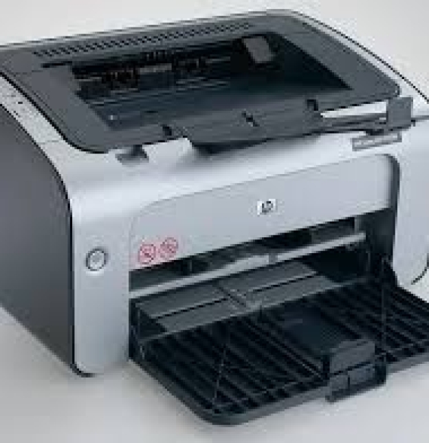 HP P1006