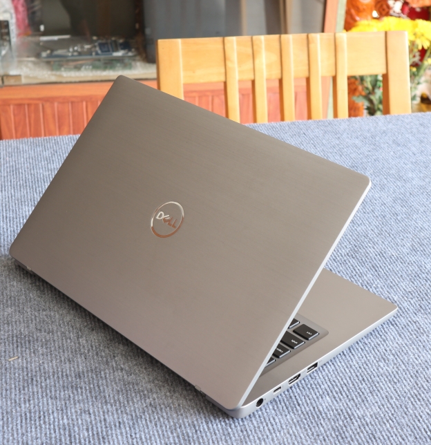 Dell Latitude E7400 | i5- 8365U |RAM 16GB | SSD Nvme 256GB | màn 14.0 FHD
