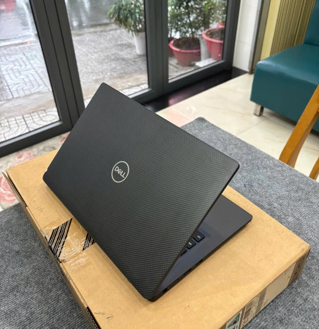 Dell Latitude 7400 | i5-8365U | RAM 8GB | SSD Nvme 256GB | màn 14.0