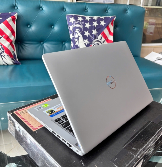 Dell Latitude 5411 | i7-10850H | RAM 8GB | SSD Nvme 256GB | VGA MX250-2GB | màn 14
